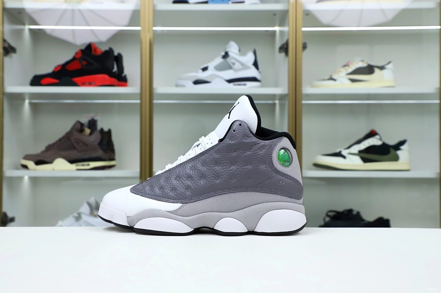 -414571-016 'ATMOSPHERE AIR JORDAN 13 RETRO GREY' 0128